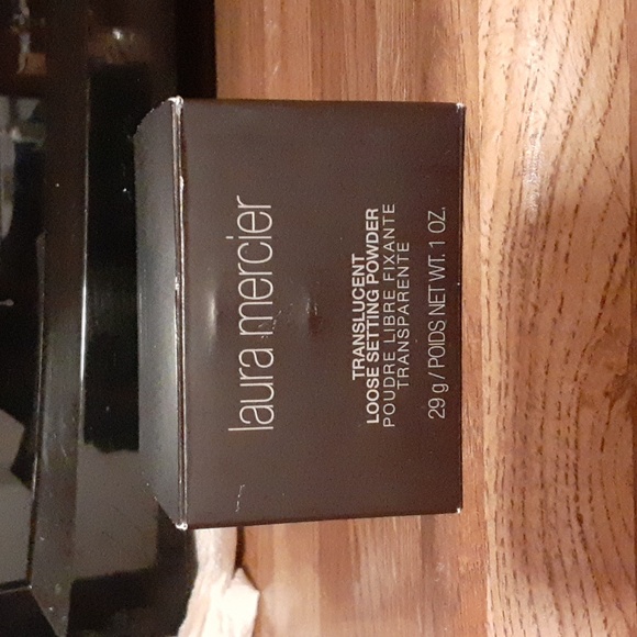 laura mercier Other - Laura Mercier Translucent Loose Setting Powder